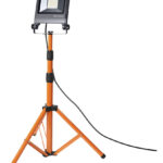 Vielseitiges LED-Arbeitslicht mit Stativ