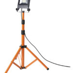 Vielseitiges LED-Arbeitslicht mit Stativ