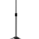 Vielseitige LED-Arbeitsleuchte auf einem Tripod